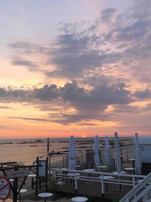 Lovely 2 Bedroom Apartment 100M From The Beach 孔迪镇 外观 照片