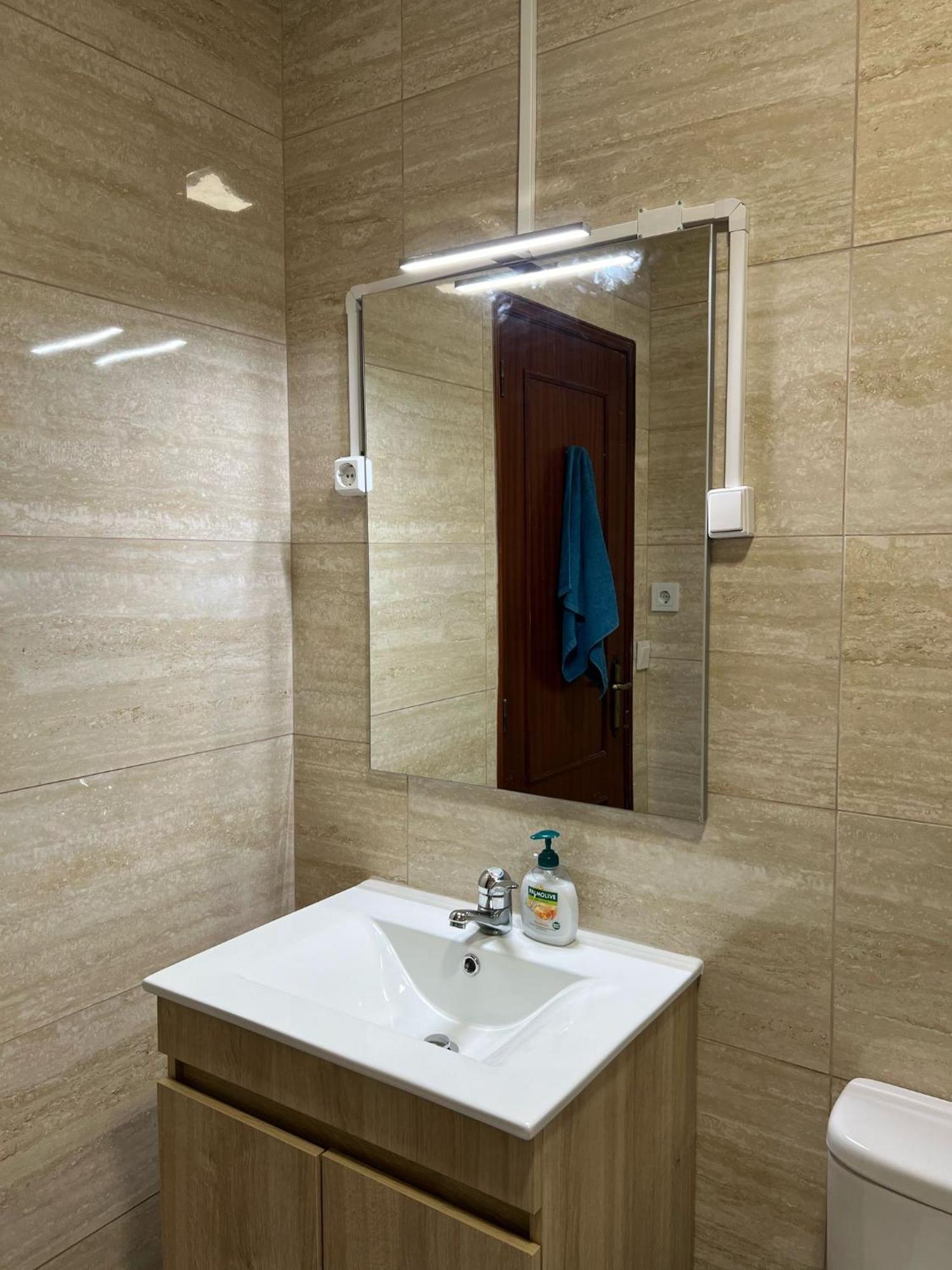 Lovely 2 Bedroom Apartment 100M From The Beach 孔迪镇 外观 照片